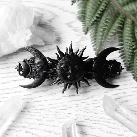sun-and-moon-hair-clip-black-hellaholics-restyle