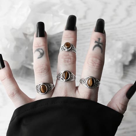 aelia-tiger-eye-silver-rings-hellaholics