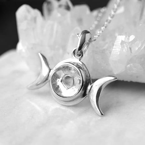 triple-moon-crystal-quartz-silver-pendant-hellaholics(1)