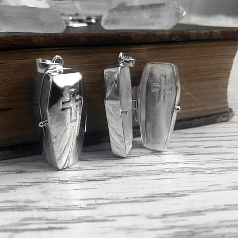 coffin-silver-locket-by-hellaholics
