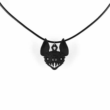 vampire-bat-choker-in-black-by-rogue-and-wolf-2