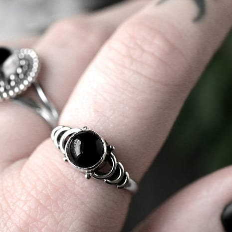 audra-black-onyx-silver-ring-hellaholics