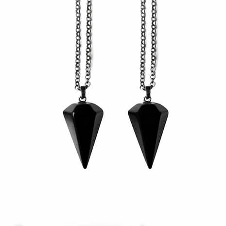 pendulum-onyx-necklace-hellaholics