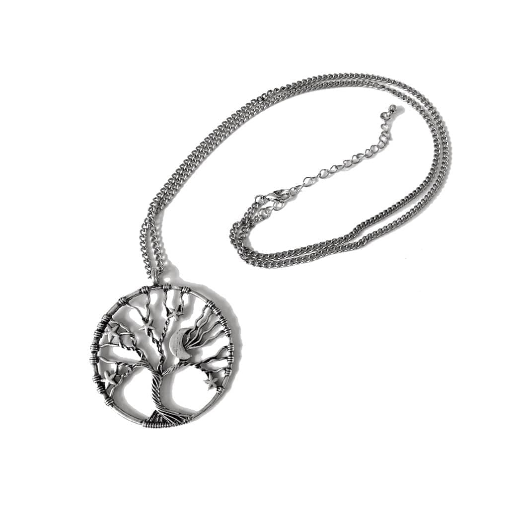 world-tree-wire-amulet world-tree-wire-amulet