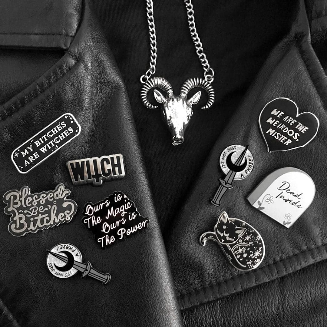 pins-by-punky-pins-ram-skull-necklace-by-hellaholics pins-by-punky-pins-ram-skull-necklace-by-hellaholics