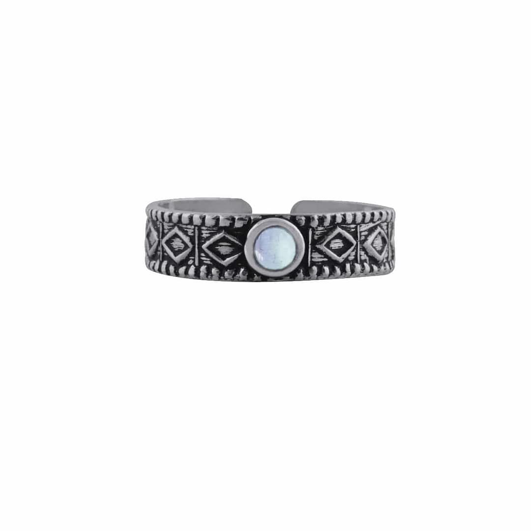 aranza-sterling-silver-mid-ring-moonstone-front aranza-sterling-silver-mid-ring-moonstone-front