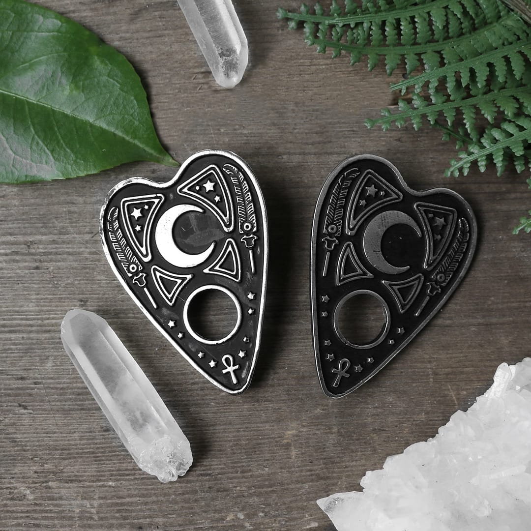 ouija-planchette-hairclips-restyle-sold-hellaholics ouija-planchette-hairclips-restyle-sold-hellaholics