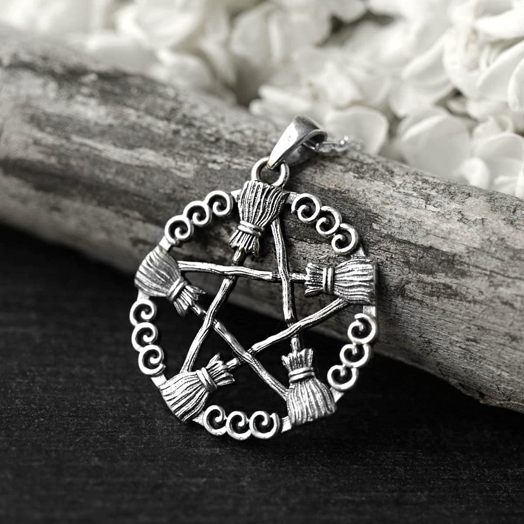 broom-pentagram-sterling-silver-necklace-close-up-hellaholics broom-pentagram-sterling-silver-necklace-close-up-hellaholics