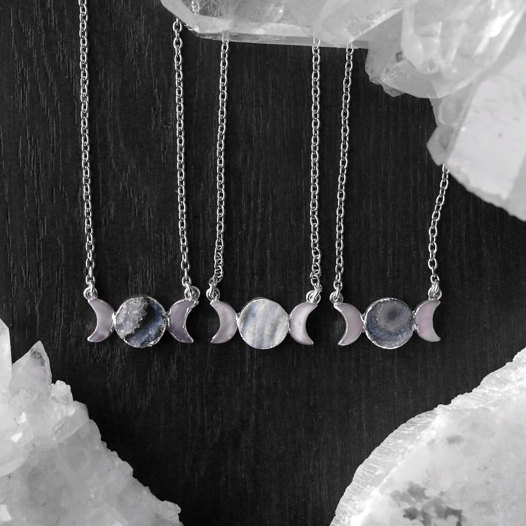 triple-moon-mother-of-pearl-necklaces-hellaholics triple-moon-mother-of-pearl-necklaces-hellaholics