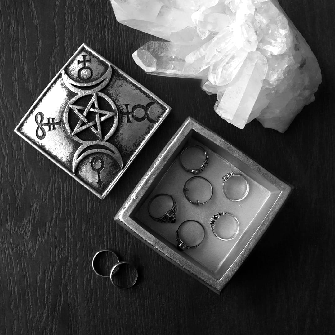 triple-moon-spell-box-alchemy-sold-hellaholics triple-moon-spell-box-alchemy-sold-hellaholics