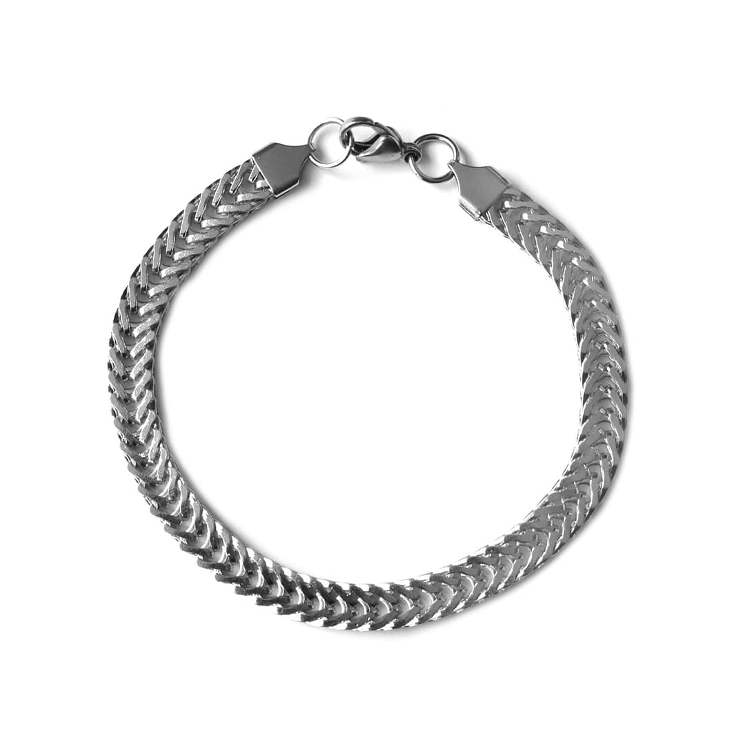 Lee-stainless-steel-chain-bracelet-2-hellaholics Lee-stainless-steel-chain-bracelet-2-hellaholics