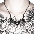 raven-skulls-necklace-restyle-sold-hellaholics-mood