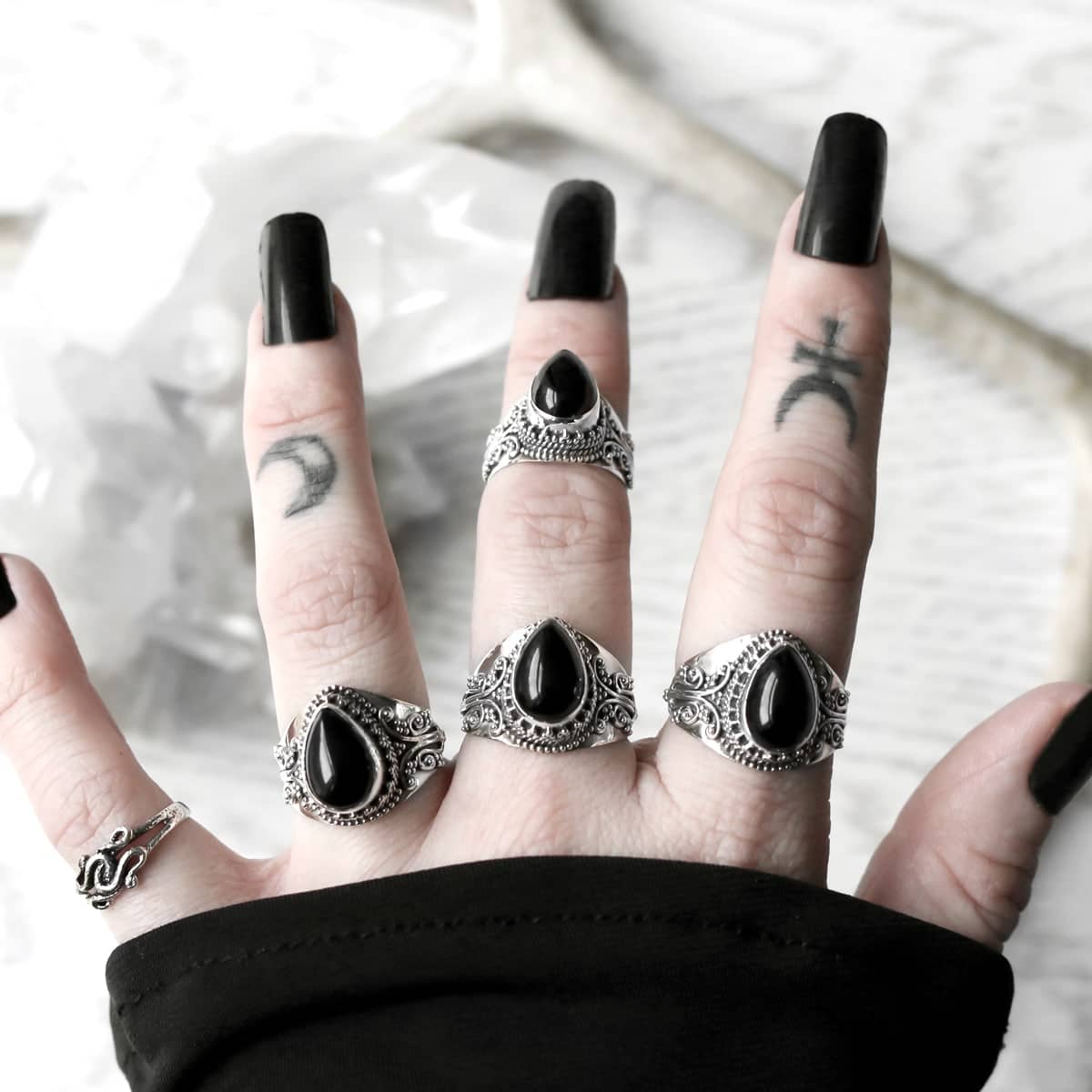 Hellaholics - Gothic & Occult Jewellery