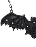 bat-lace-necklace-close-up