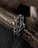 duo-serpent-snake-silver-ring-close-up-hellaholics (7)