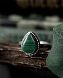 elara-malachite-silver-ring-hellaholics