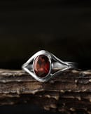 dragon-eye-garnet-cut-stone-silver-ring-close-up-hellaholics