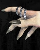 memento-mori-ring-silver-finger-closeup-hellaholics