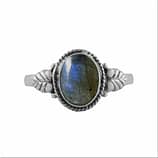 Spellbinding oval Sterling Silver Labradorite ring with intricate leaf details, in blue and green colours on white background