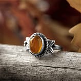 Slender Amber Ring with leafs in sterling silver