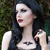 ravenger-necklace-black-consort-ring-alchemy-england-taken-by-magda_corvinus
