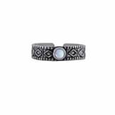 aranza-sterling-silver-mid-ring-moonstone-front