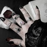 aditi-amadi-aelia-onyx-amaya-theia-gaia-rose-quartz-silver-rings-hellaholics (1)