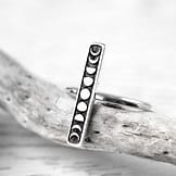 moonphase-bar-silver-ring-hellaholics