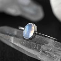 theia-moonstone-silver-ring-close-up-hellaholics