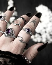 wave-cholette-amethyst-calandra-amethyst-silver-ring-mix-hellaholics
