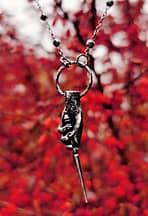 magic-wand-hand-necklace-restyle-hellaholics-nature