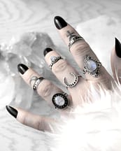 nathalia-ariana-amaya-moonstone-lula-hunting-moon-moonphases-silver-rings-hellaholics