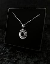 naya-onyx-vintage-silver-pendant-giftbox-hellaholics