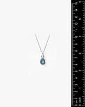 indra-labradorite-crystal-sterling-silver-necklace-scale-hellaholics-look-mars-birthstone