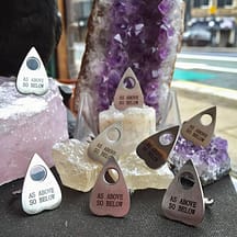 planchette-ring-crystals