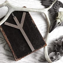 algiz-rune-wooden-necklace-brown