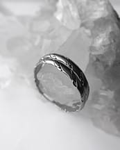 lizzy-stainless-steel-hoop-2-hellaholics