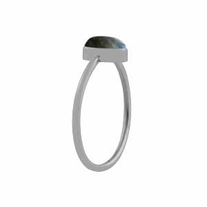 Smal oval Sterling Silver Labradorite ring in blue and green colours on white background, side view