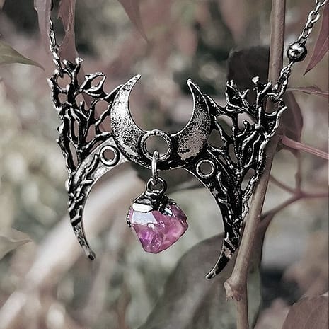 branch-crescent-necklace-silver-restyle-hellaholics-mood-2