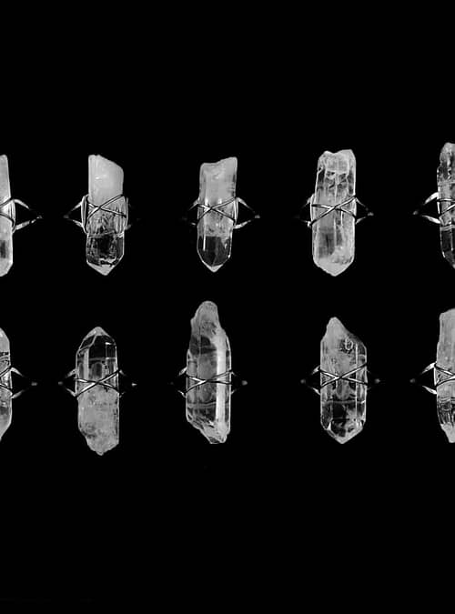crystal-quartz-rings-ring-tray-hellaholics (1)