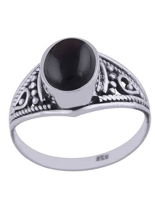 aelia-silver-onyx-ring