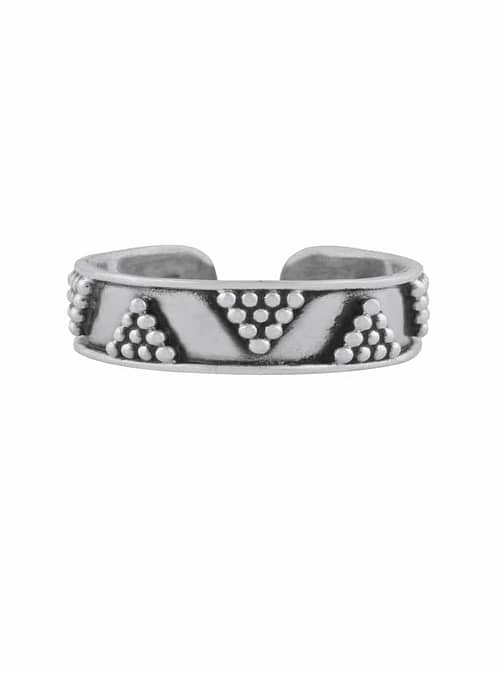 sacred-geometry-sterling-silver-mid-ring-front
