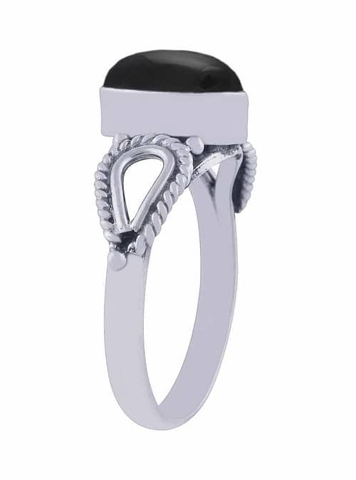 nea-sterling-silver-onyx-ring-side-2