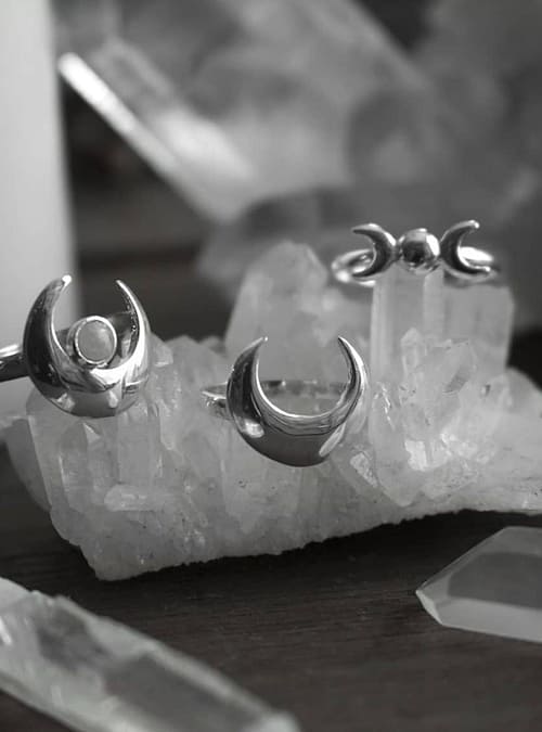 3-sterling-silver-rings-moon-by-hellaholics