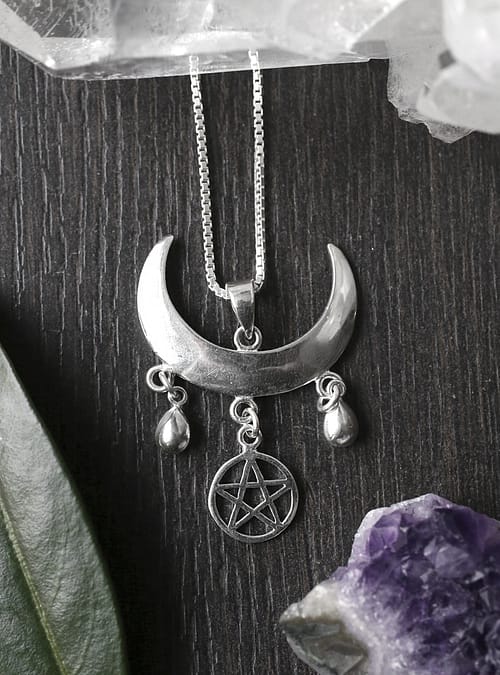 moon-priestess-pentagram-silver-pendant-hellaholics