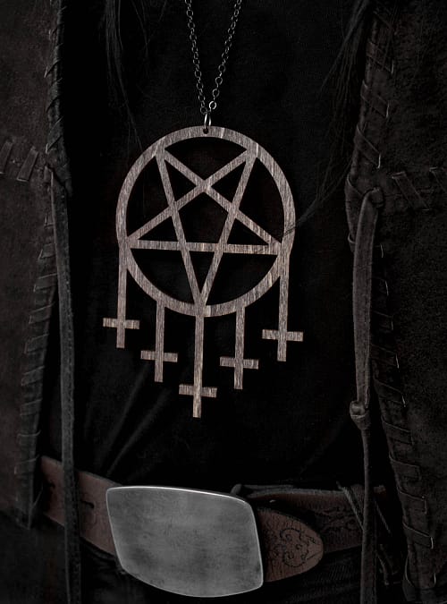 pentagra-cross-birch-wood-necklace-hellaholics