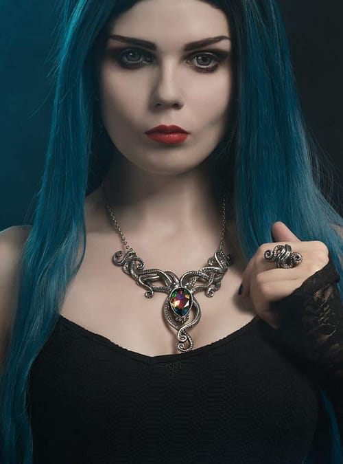 kraken-necklace-alchemy-england-model-elisanth-sold-by-hellaholics