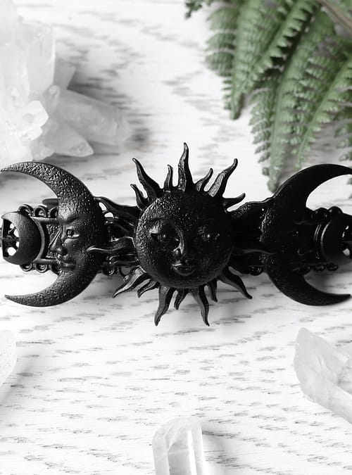 sun-and-moon-hair-clip-black-hellaholics-restyle