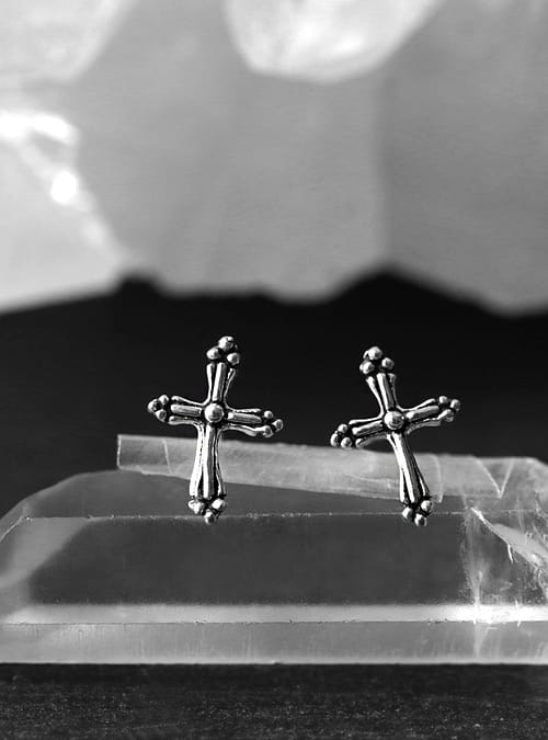 gothic-cross-silver-stud-earrings