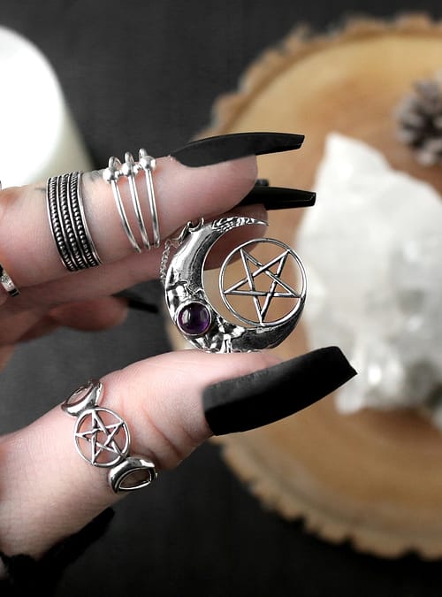 moon-pentagram-silver-pendant-sterling-silver-rings-hellaholics (1) (1)